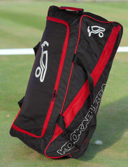 Kookaburra Pro 600 Wheelie Cricket Kit Bag