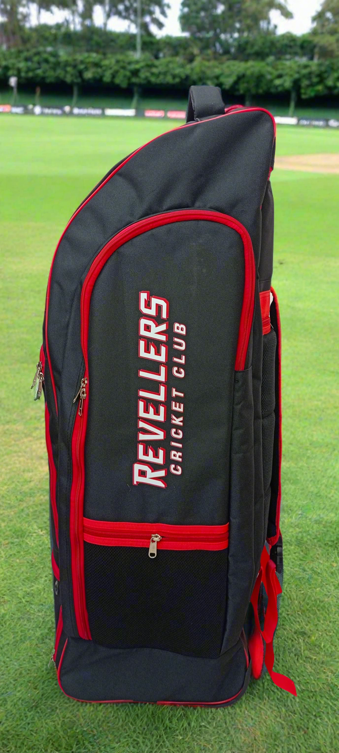 CHUGS Customized Wheelie Kit Bag