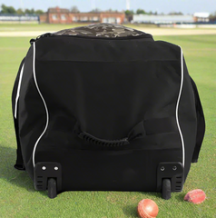 SG BlazePAK Holdall Wheelie Kit Bag